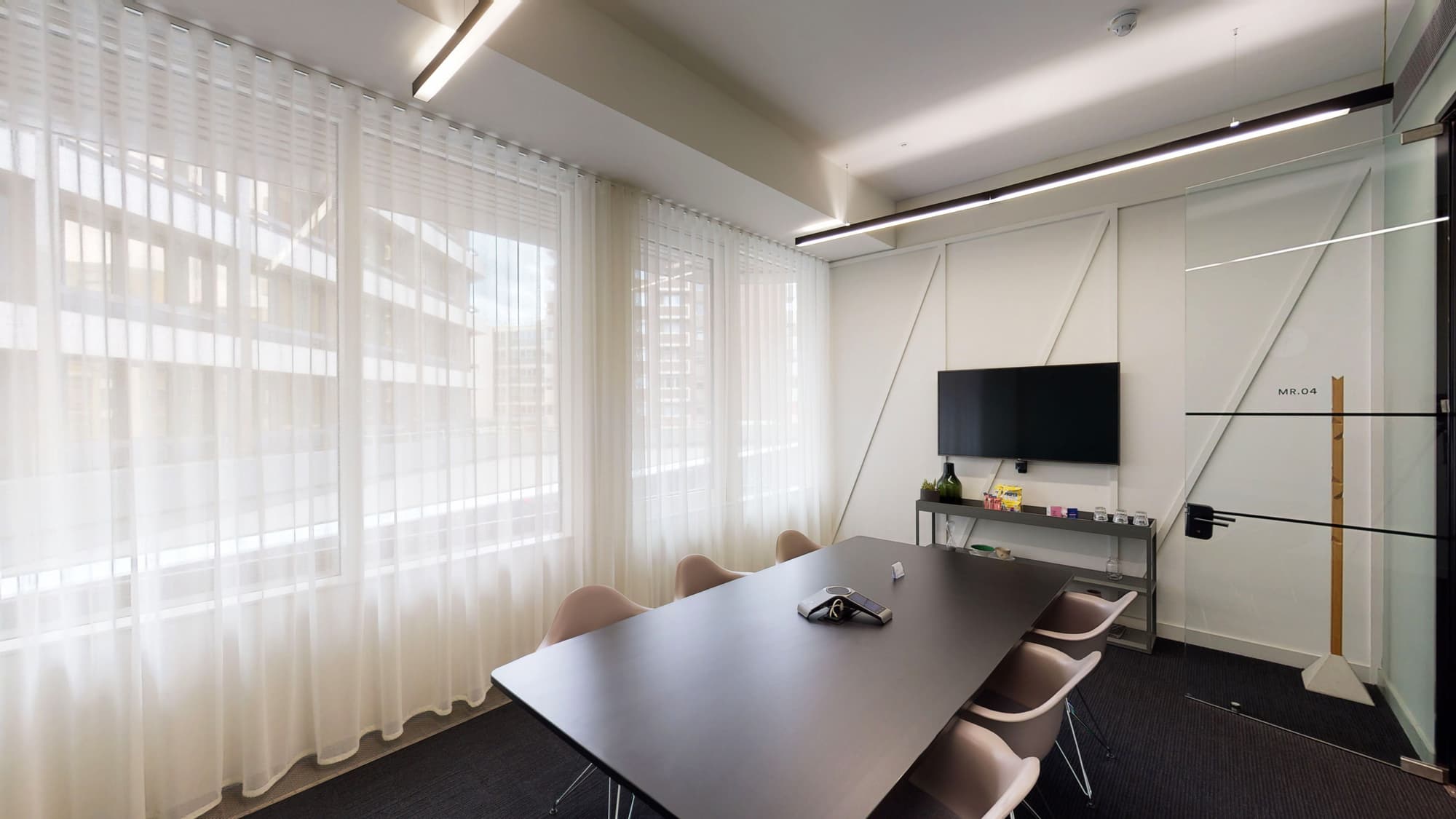 Image of Meeting Room 04